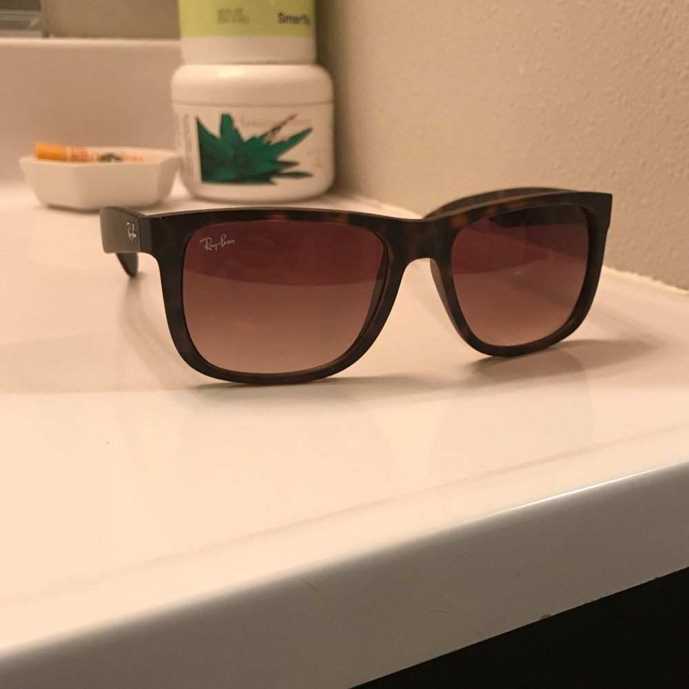 Ray-Ban Justin’s